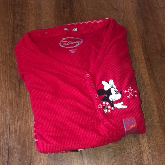 Disney PJs NWT Red Embroidered Snow Soft Thermal Shirt and Pants Set size 2X - Picture 2 of 7